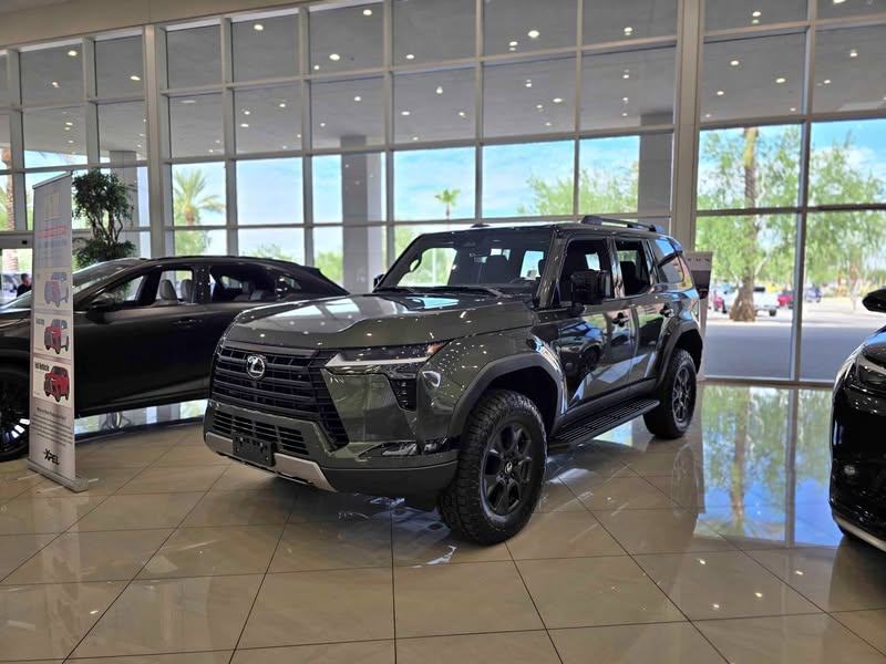 2026 Lexus GX - 550 Overtrail Plus