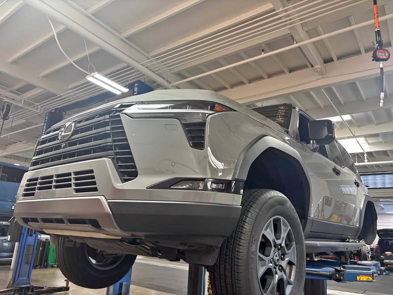 2025 Lexus GX - 550