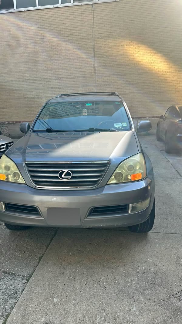 2004 Lexus GX - GX 470 Sport Utility 4D