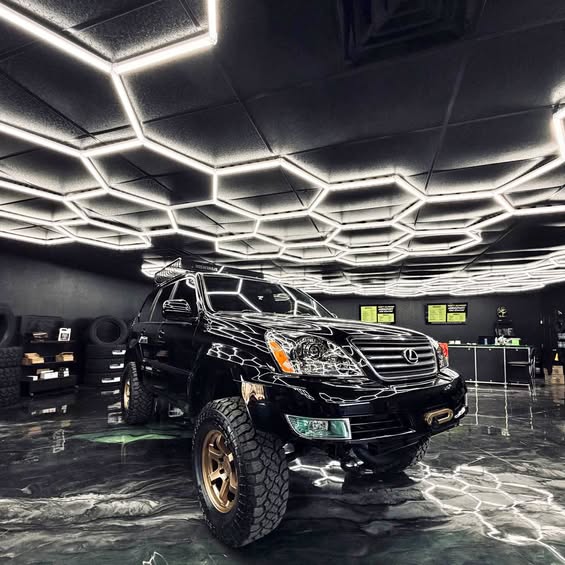 2004 Lexus GX - GX 470 Sport Utility 4D