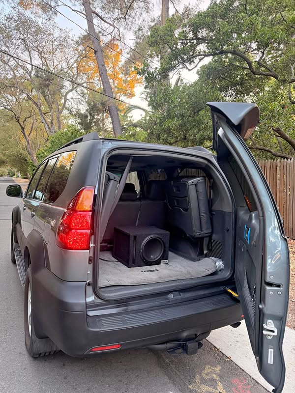 2004 Lexus GX - GX 460 Luxury Sport Utility 4D