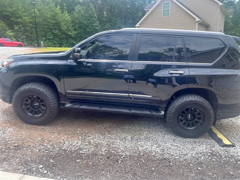 2016 Lexus GX - GX 460 Premium Sport Utility 4D