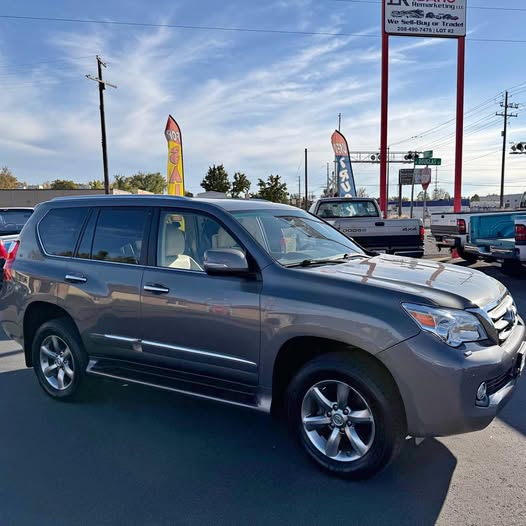 2012 Lexus GX - GX 460 Premium Sport Utility 4D