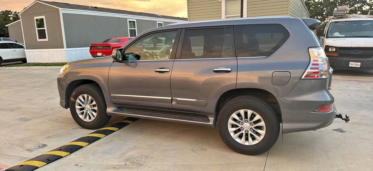 2018 Lexus GX - GX 460 Luxury Sport Utility 4D