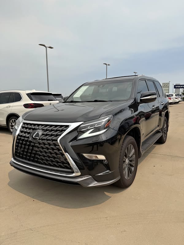 2023 Lexus GX 460 Premium W\/ Lifetime Powertrain Warranty