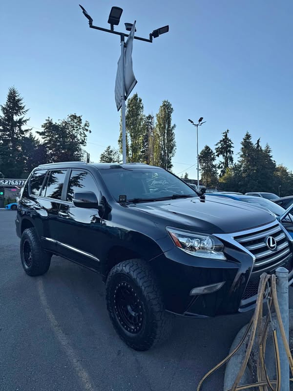 2014 Lexus GX - GX 460 Premium Sport Utility 4D