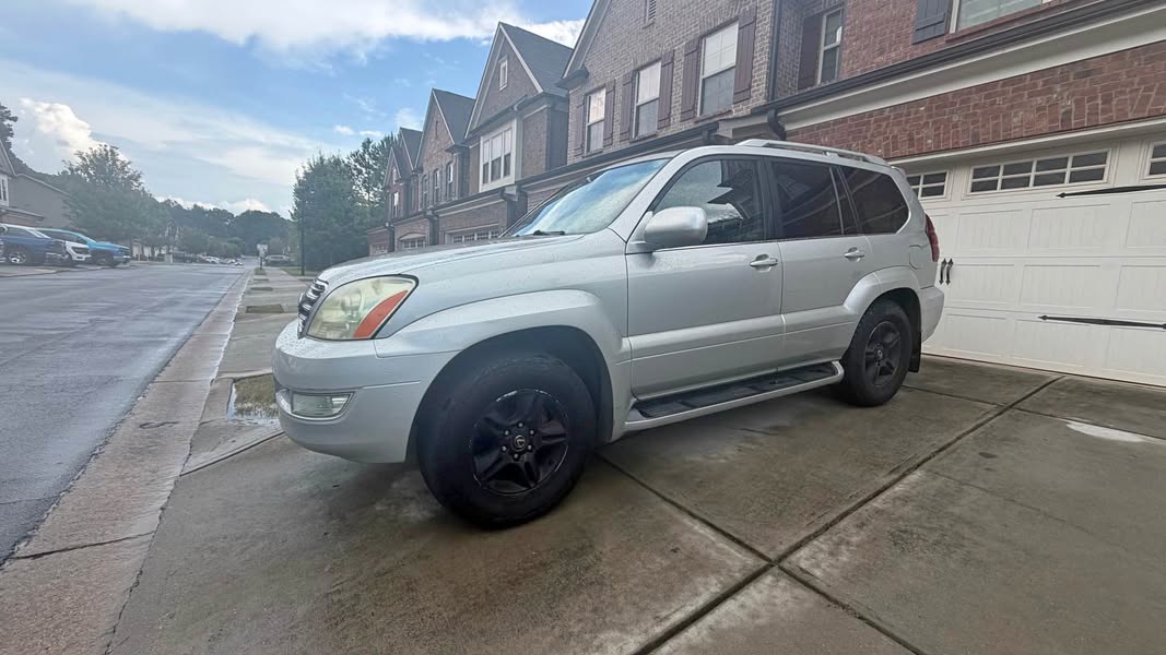 2004 Lexus GX - GX 470 Sport Utility 4D