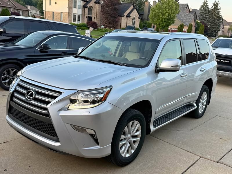 2017 Lexus GX - GX 460 Luxury Sport Utility 4D
