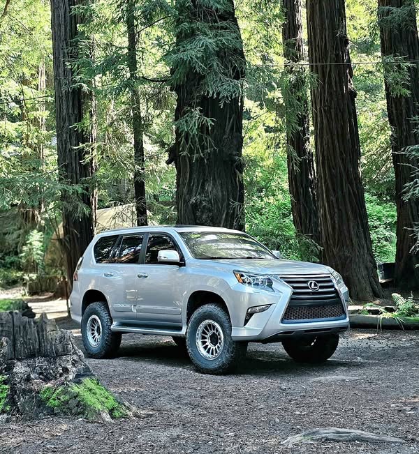 2015 Lexus GX - GX 460 Premium Sport Utility 4D