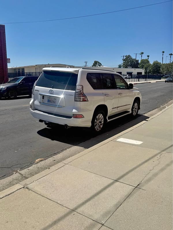 2018 Lexus GX - GX 460 Premium Sport Utility 4D