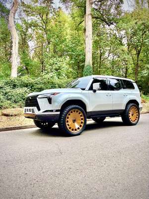 2024 Lexus GX