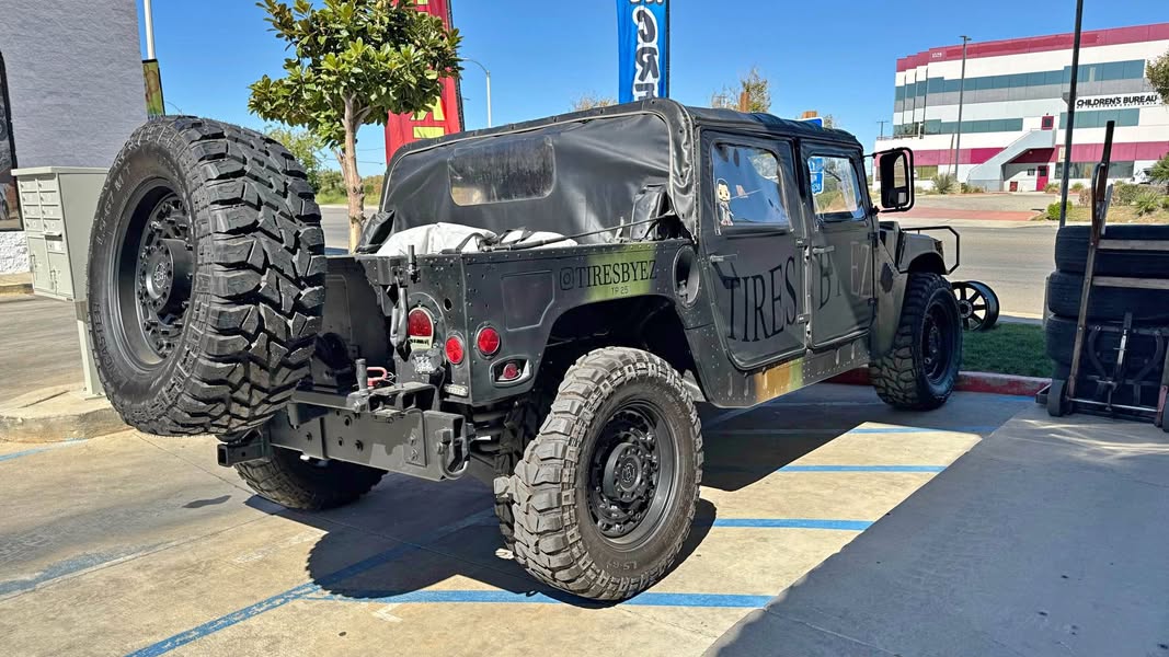 1994 Hummer H1