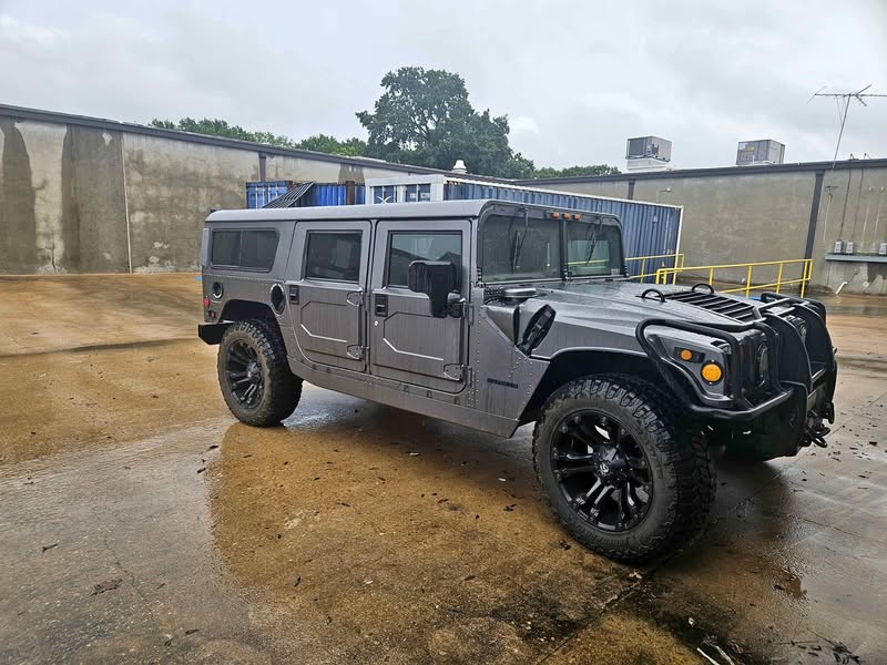 2001 Hummer H1 - Alpha Wagon 4D