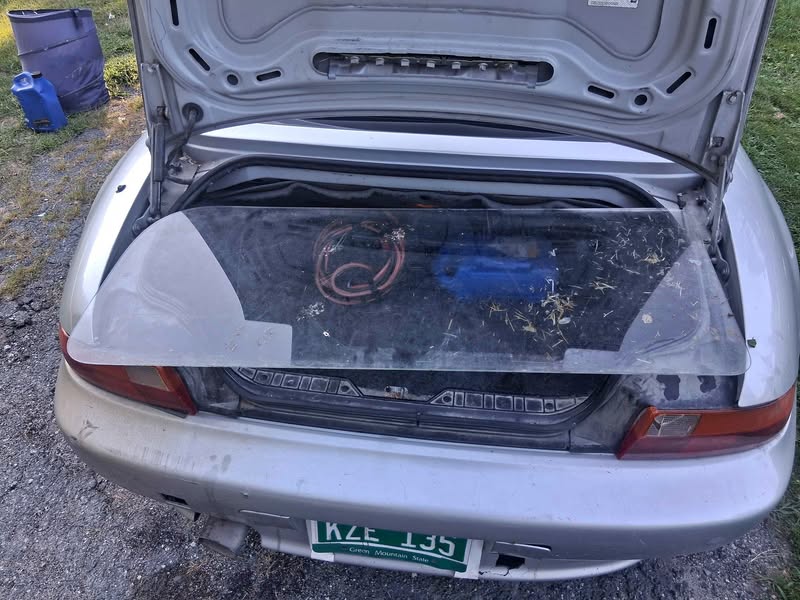 1984 Honda Civic and 1968 Volkswagon glazs FREE
