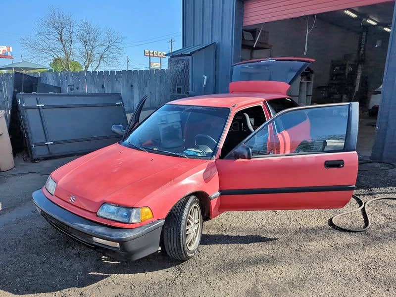 1991 Honda civic dx - gutted, race car project