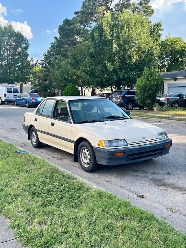 1989 Honda Civic - DX Sedan 4D