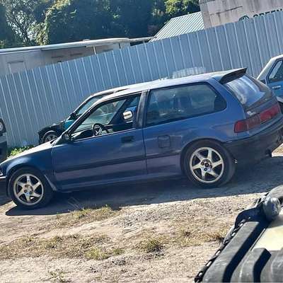 1990 Honda Civic - DX Hatchback 2D