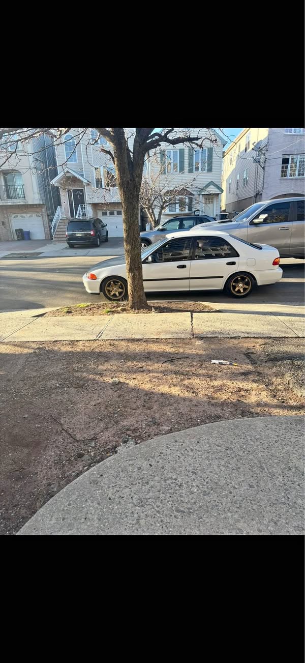 1995 Honda Civic - DX Sedan 4D
