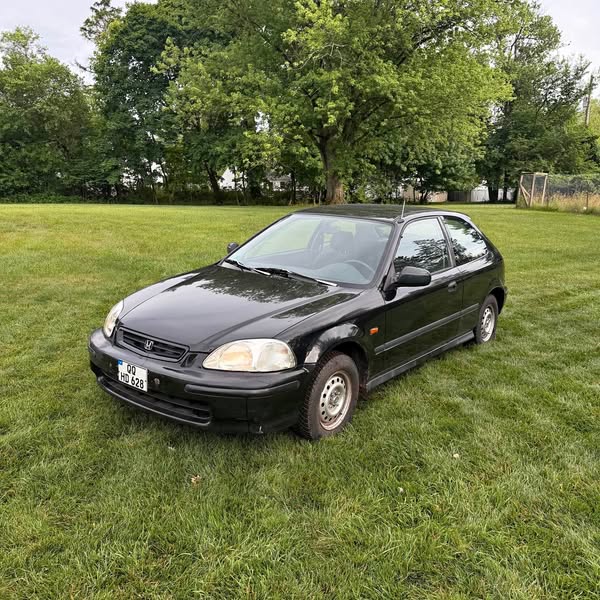 1995 Honda Civic - Euro Spec - 5 Speed