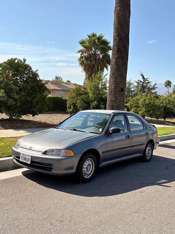 1995 Honda Civic - DX Sedan 4D