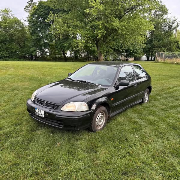 1995 Honda Civic - Euro Spec - 5 Speed