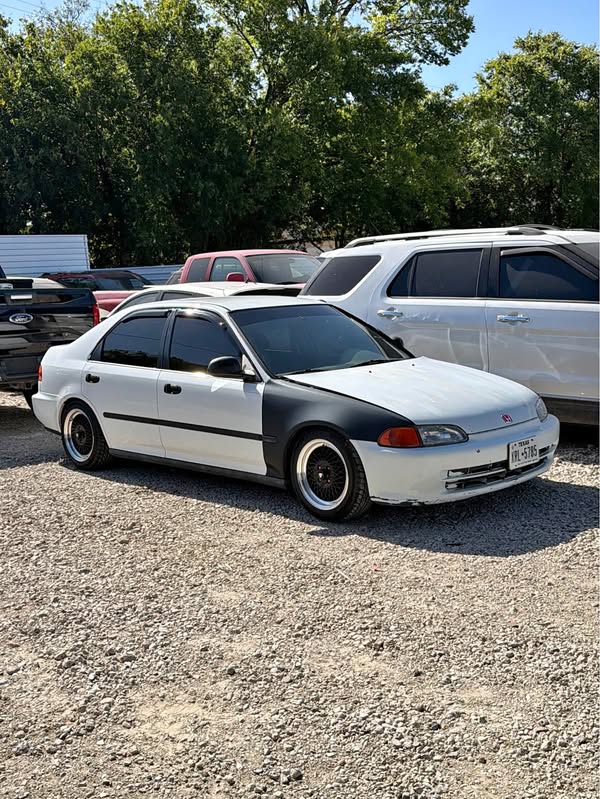 1993 Honda Civic - DX Sedan 4D
