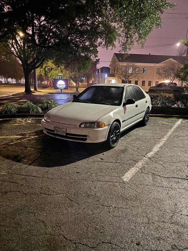 1993 Honda Civic - DX Sedan 4D