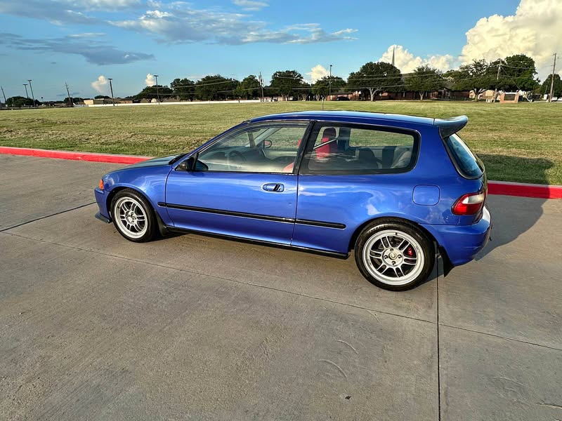 1992 Honda Civic - DX Hatchback 2D
