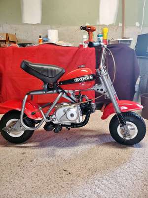 Vintage 1970 Honda QA50.