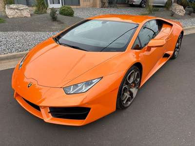 2017 Lamborghini Huracan LP 580-2 One of the best color...
