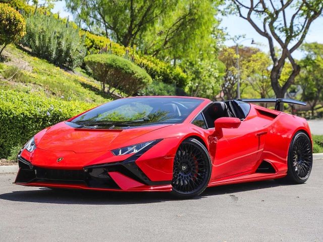 2017 Lamborghini Huracan LP 580-2 Spyder Convertible 2D