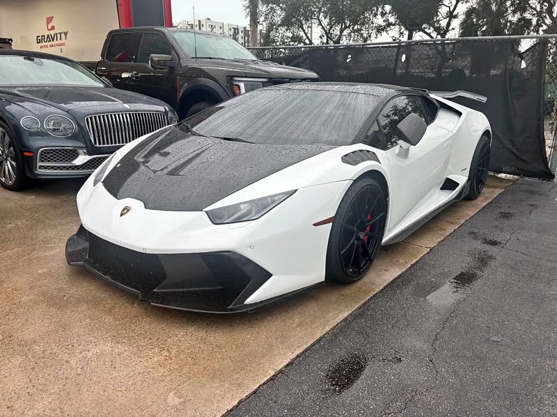 2015 Lamborghini Huracan - AWD Coupe 2D