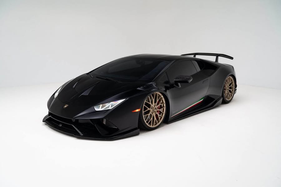 2018 Lamborghini Huracan - Performante Coupe 2D
