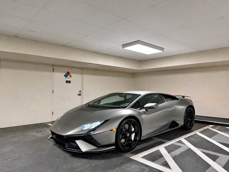2023 Lamborghini Huracan - RWD Coupe 2D