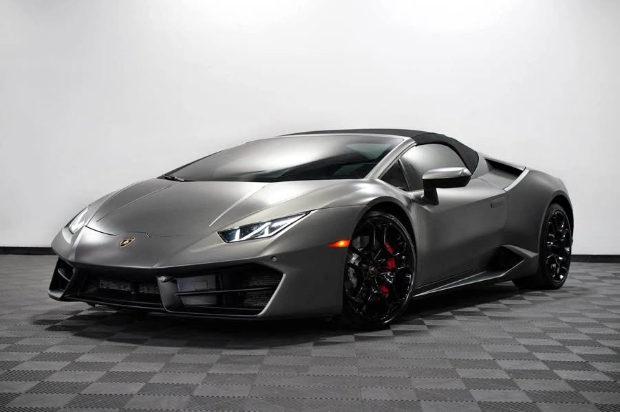 2018 Lamborghini Huracan - LP 580-2 Spyder Convertible 2D