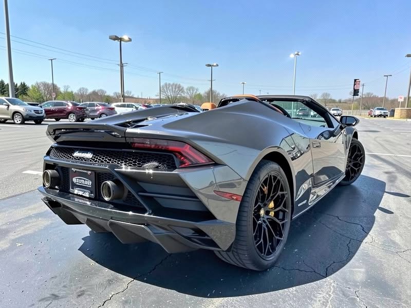 2023 Lamborghini Huracan EVO  \ud83e\udd18 5654 Miles