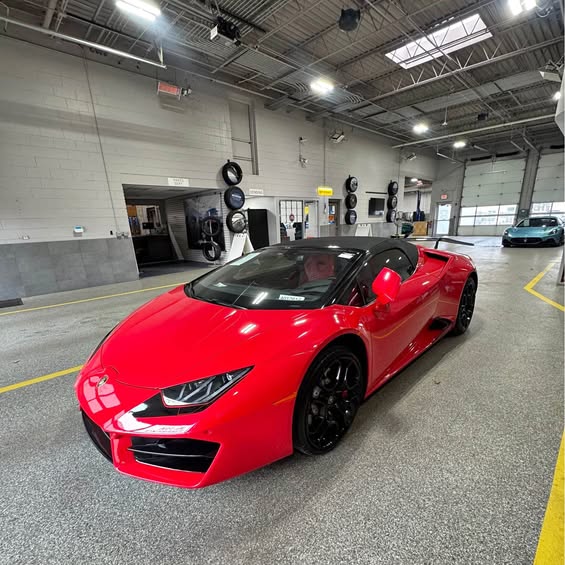 2018 Lamborghini Huracan - LP580-2 Spyder Convertible 2D