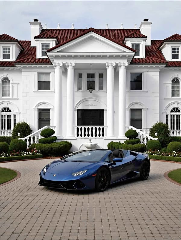 2017 Lamborghini Huracan - LP 580-2 Spyder Convertible 2D