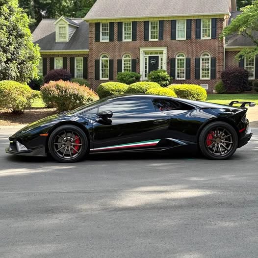 2016 Lamborghini Huracan - LP580-2 Coupe 2D