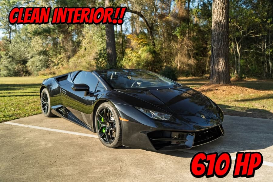 2017 Lamborghini Huracan LP 580-2 Spyder Convertible 2D