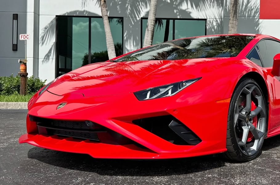 2023 Lamborghini huracan evo rwd