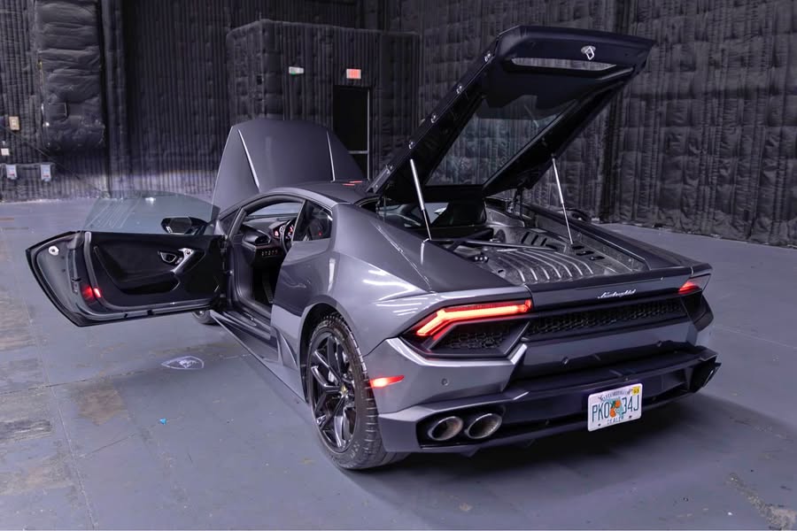 2019 Lamborghini Huracan - LP 580-2 Coupe 2D
