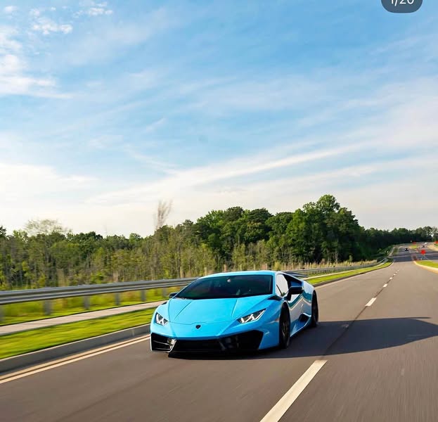 2016 Lamborghini Huracan - 580-2