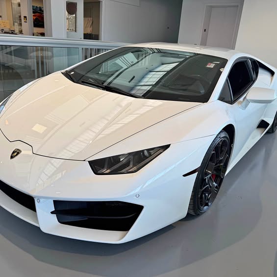 2016 Lamborghini Huracan - LP 580-2 Coupe 2D