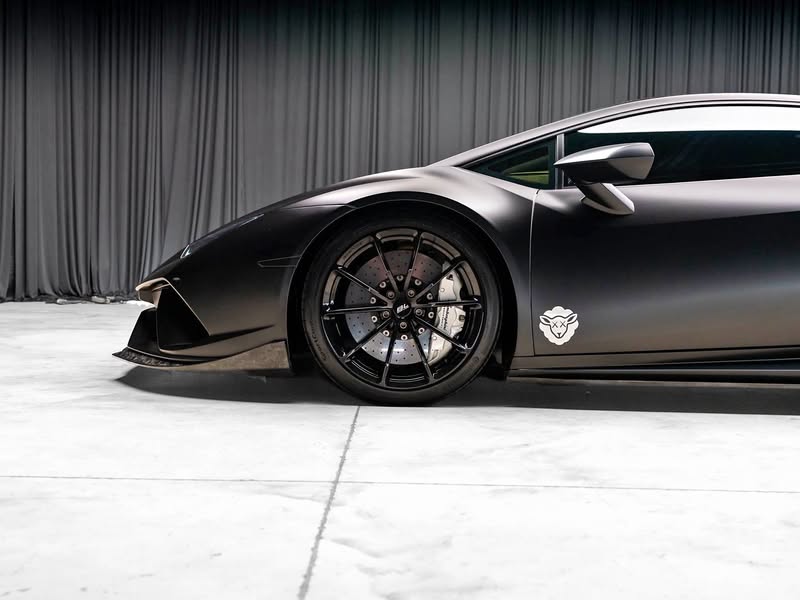 2018 Lamborghini Huracan - Performante