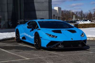 2023 Lamborghini Huracan Base