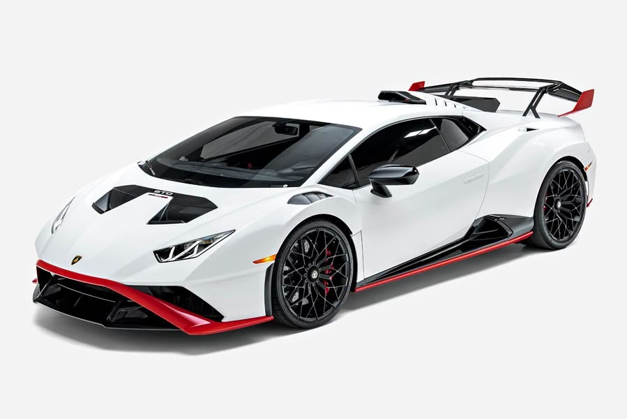 2022 Lamborghini Huracan - STO Coupe 2D