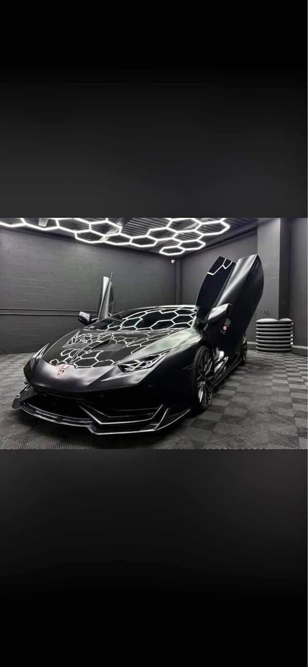 2017 Lamborghini Huracan - LP 610-4 Coupe 2D