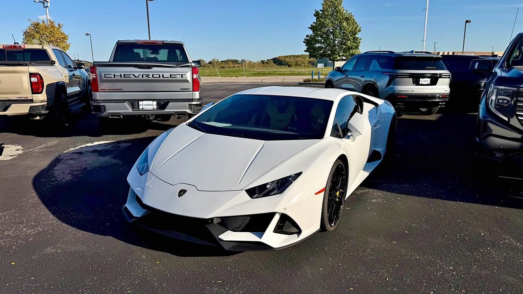 2020 Lamborghini Huracan - LP 610-4 Coupe 2D