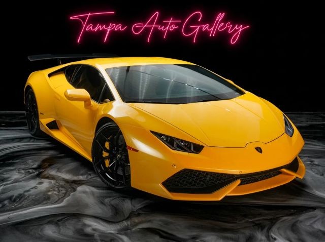 2015 Lamborghini Huracan LP 610-4 Coupe 2D